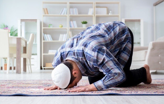 How to Offer Eid Prayer at Home during COVID  Lockdown